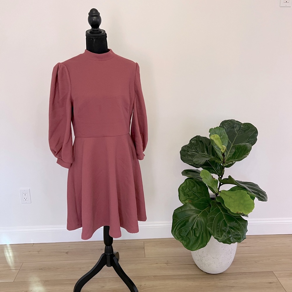 Gal Meets Glam Puff Sleeve Dress. Size 12